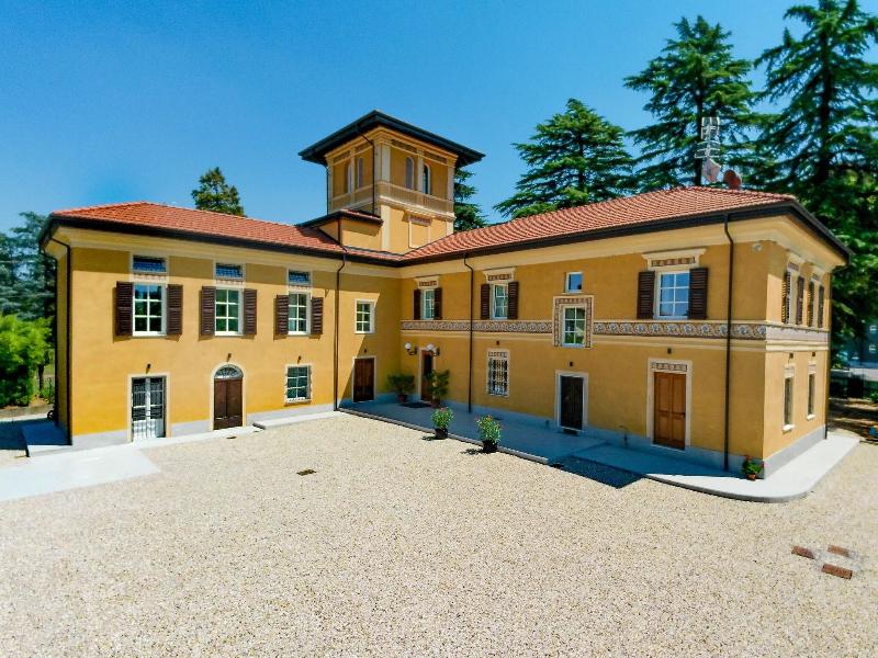 Capriccio Art Hotel image