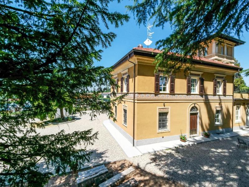 Capriccio Art Hotel image