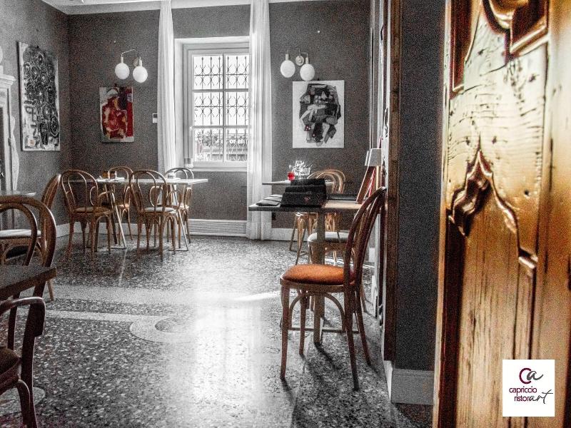 Capriccio Art Hotel image