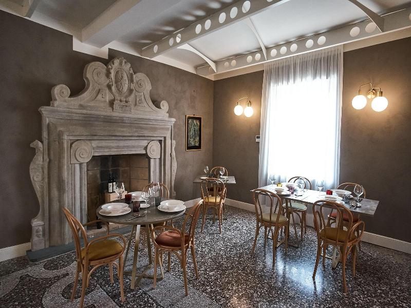 Capriccio Art Hotel image