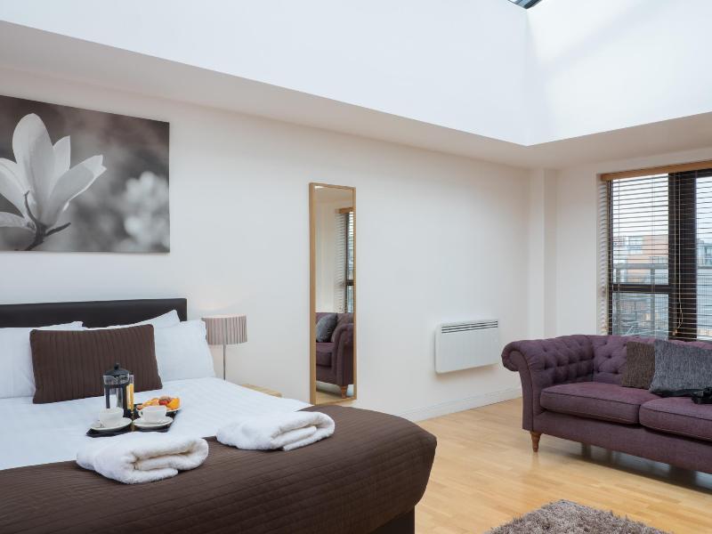 Urban Chic Apartments Cornwallis Street image 1