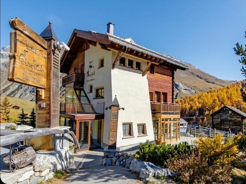 Hotel Bait De Angial image