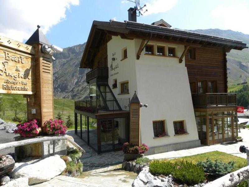 Hotel Bait De Angial image