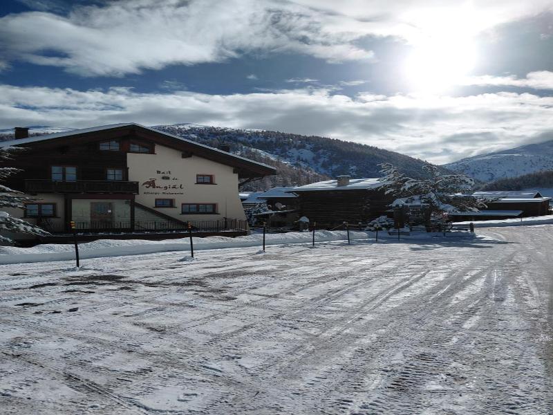 Hotel Bait De Angial image