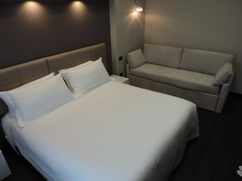 Hotel Gama image