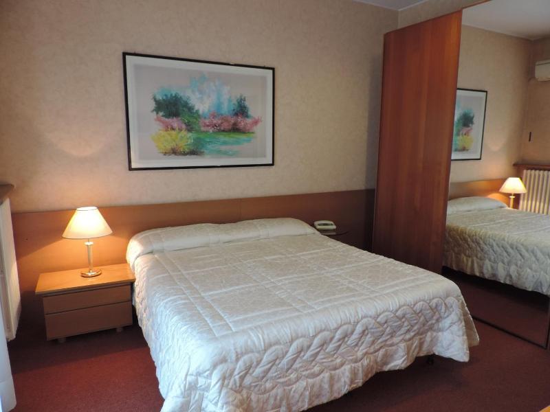 Hotel Gama image