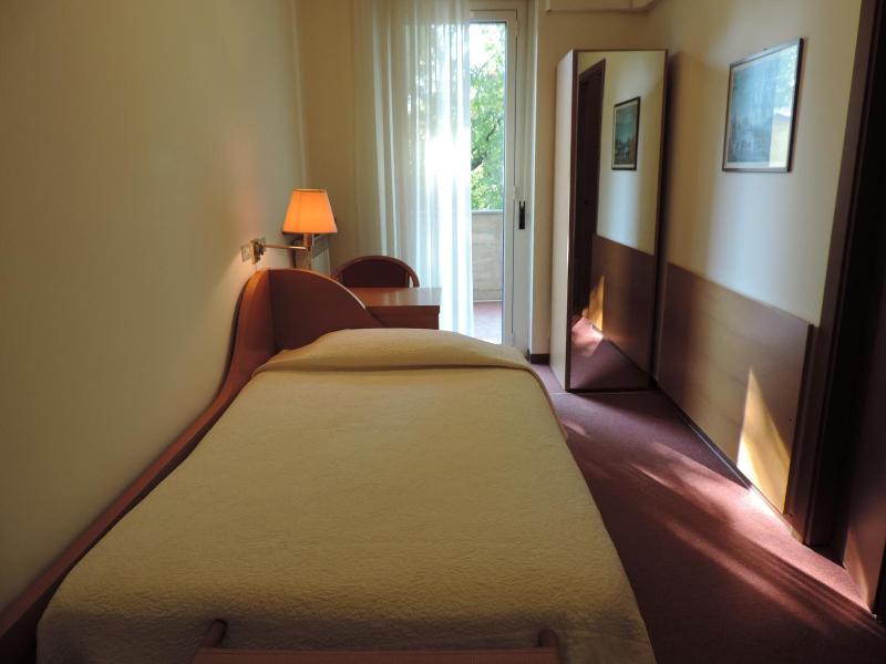 Hotel Gama image
