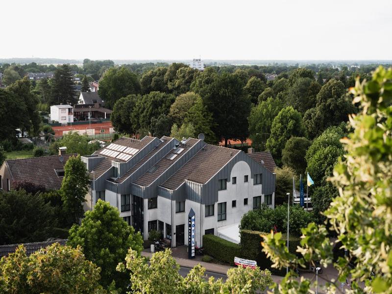 Hotel Am Weiher image