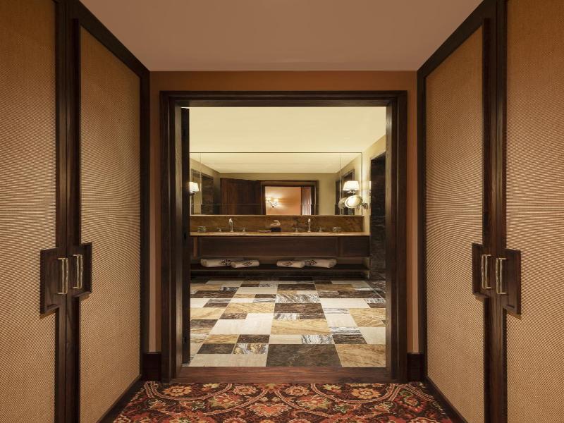 Hotel Le Saint Roch image