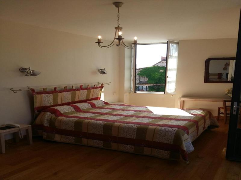 Le Relais De La Tour image