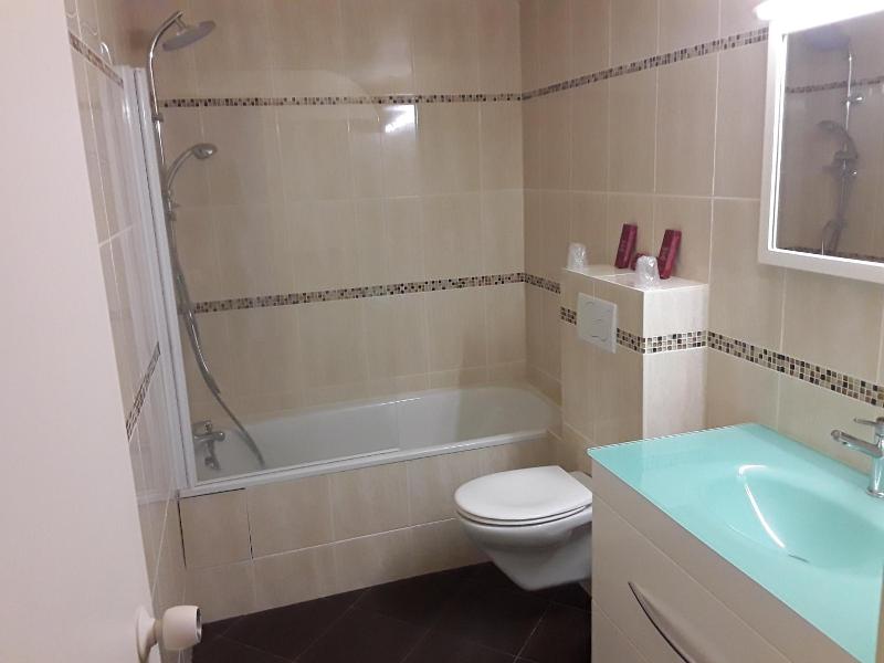 Le Relais De Voisins image