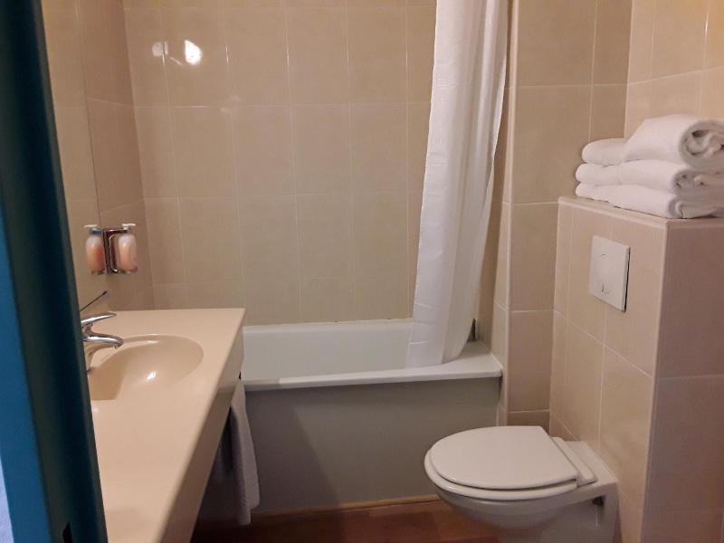 Le Relais De Voisins image