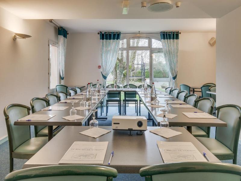 Le Relais De Voisins image