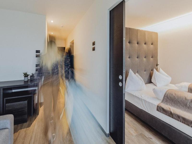 Hotel Raffl image