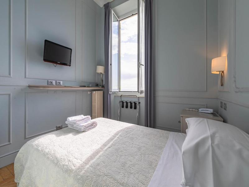 Hotel Eden Alaxi Hotels image