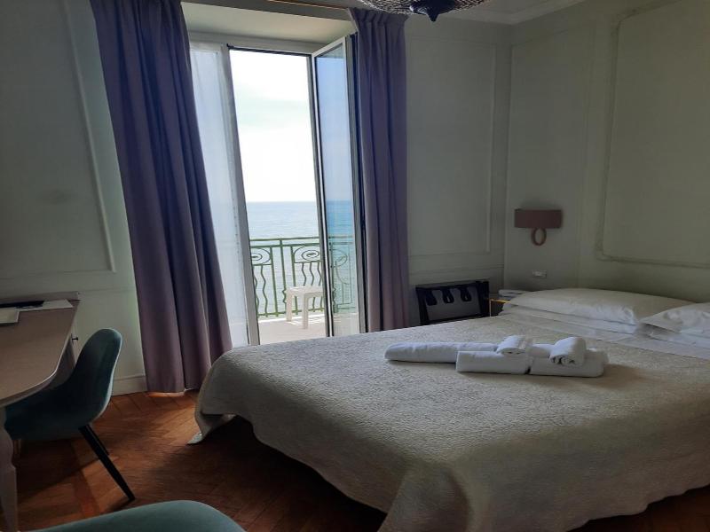 Hotel Eden Alaxi Hotels image