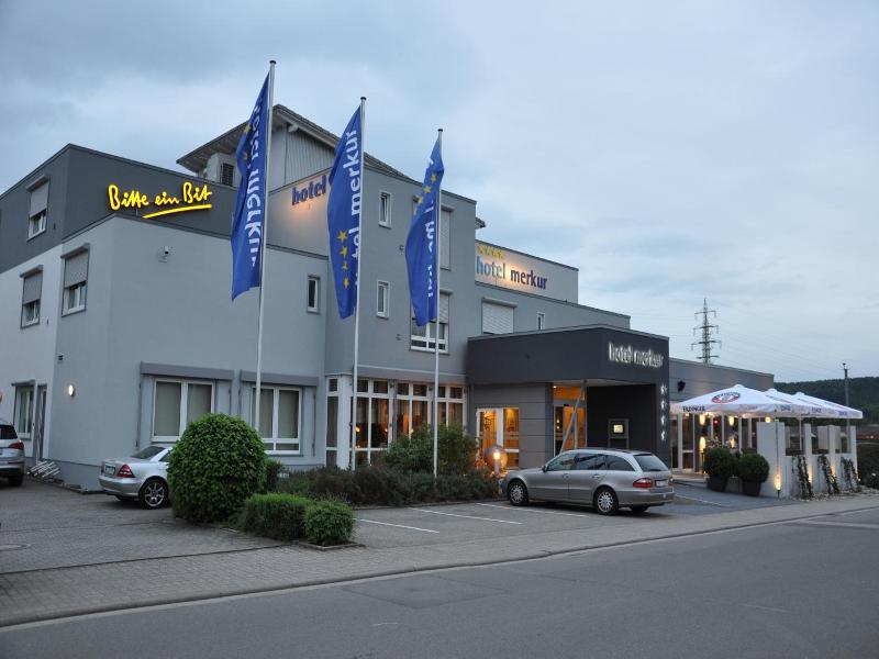 Hotel Merkur image