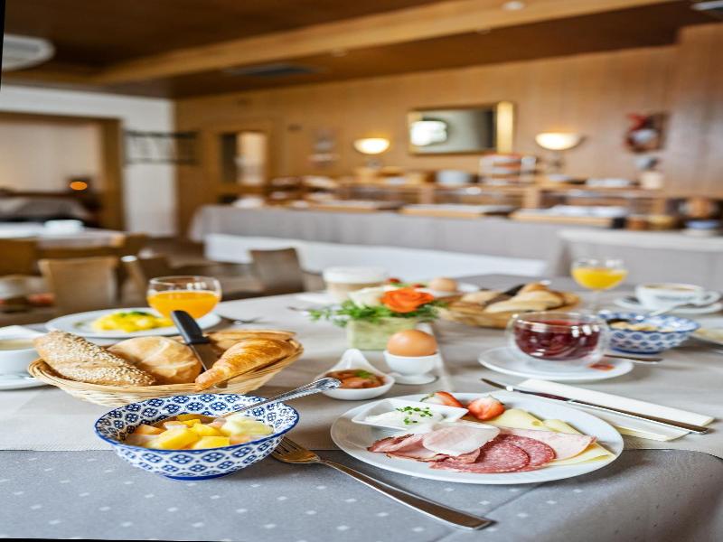 Hotel Zur Post image