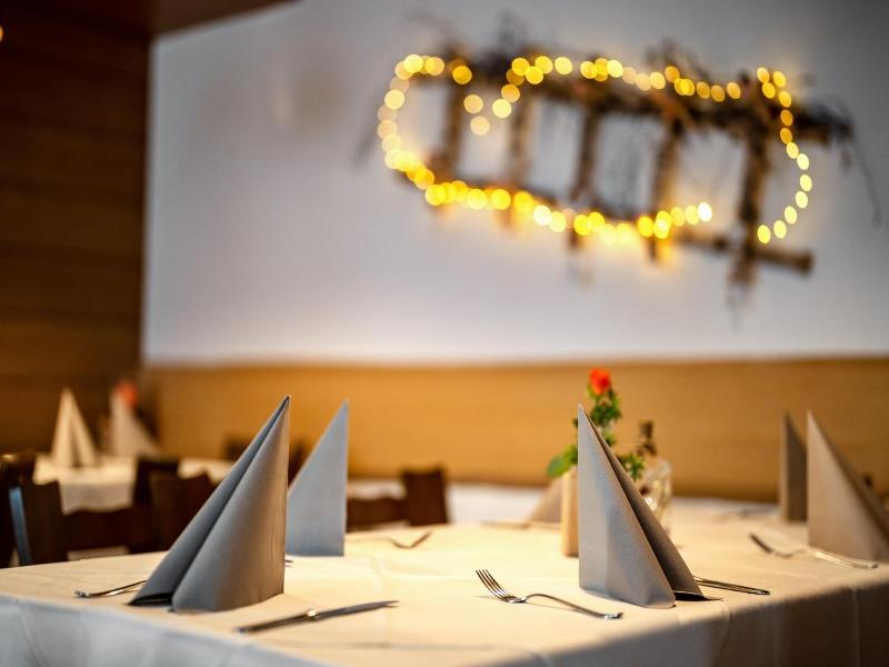Hotel Zur Post image