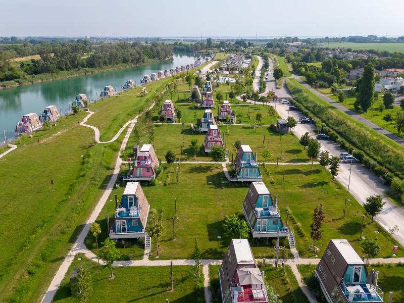 Marina Azzurra Resort image