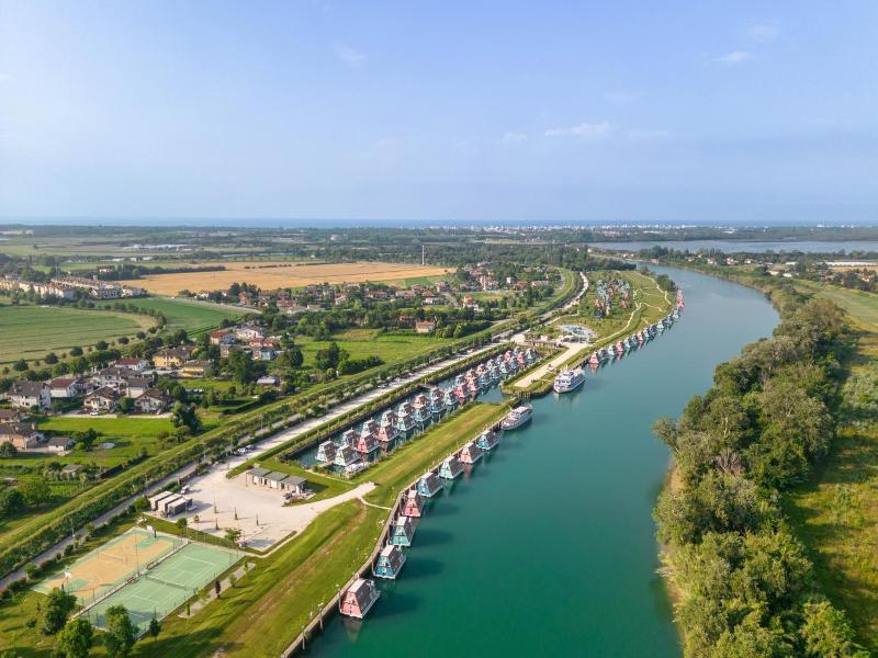 Marina Azzurra Resort image