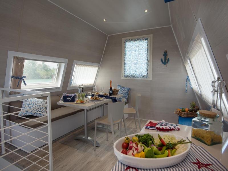 Marina Azzurra Resort image