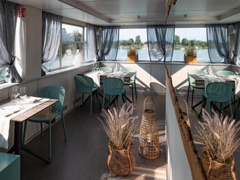 Marina Azzurra Resort image