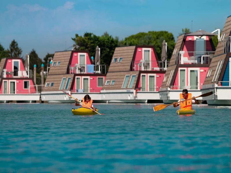 Marina Azzurra Resort image