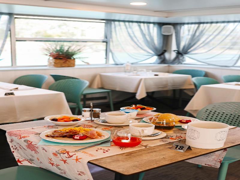 Marina Azzurra Resort image