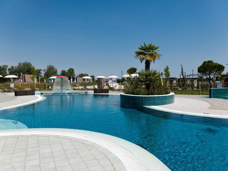 Marina Azzurra Resort image