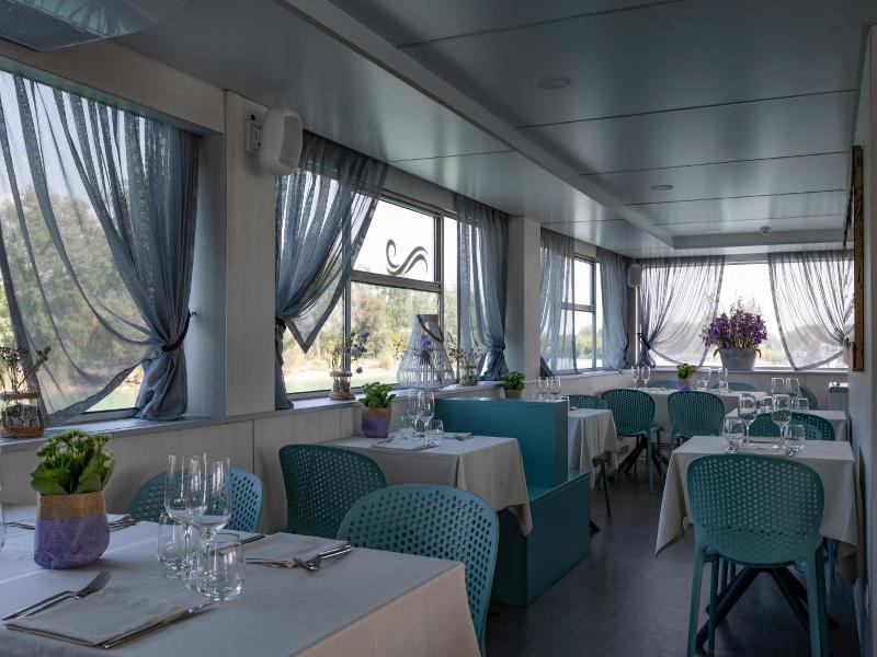 Marina Azzurra Resort image