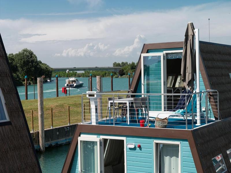 Marina Azzurra Resort image