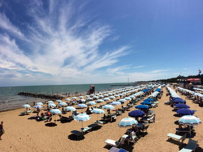 Marina Azzurra Resort image