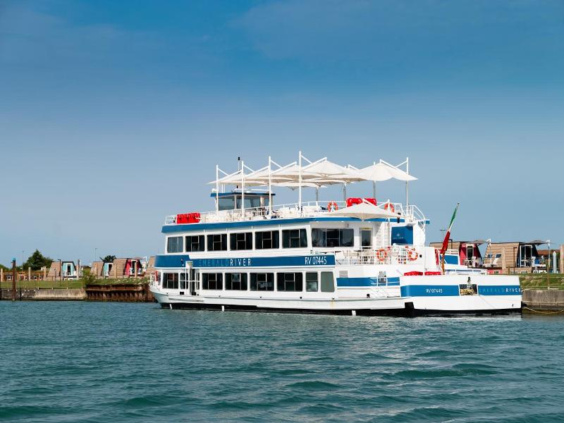 Marina Azzurra Resort image
