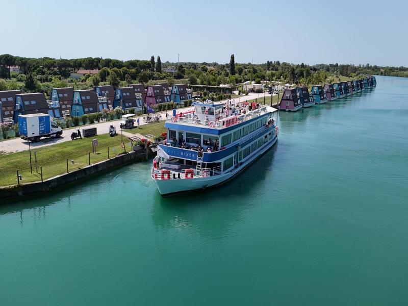 Marina Azzurra Resort image