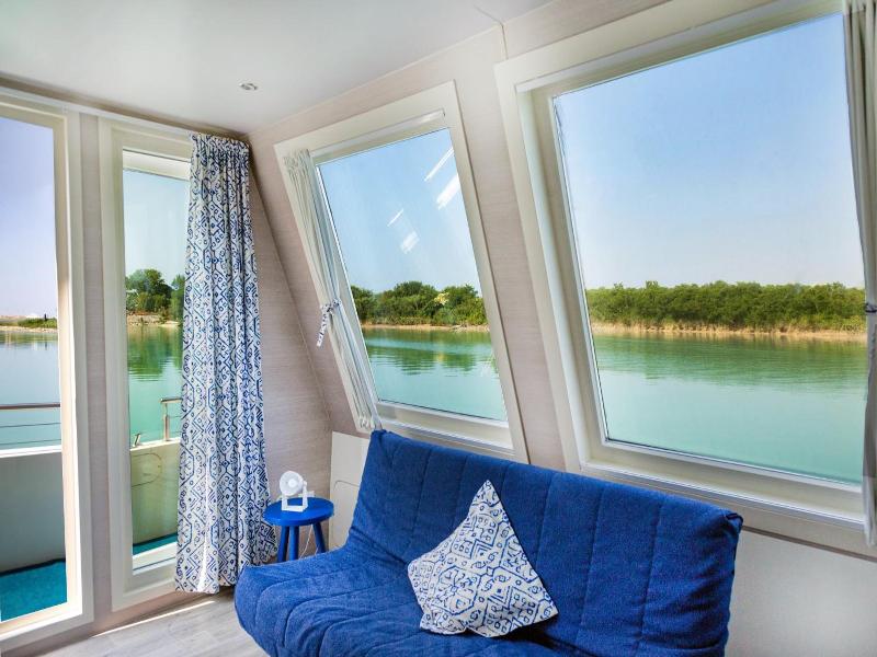 Marina Azzurra Resort image