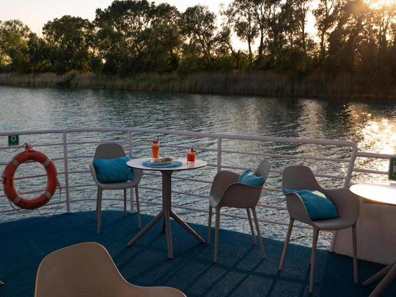 Marina Azzurra Resort image