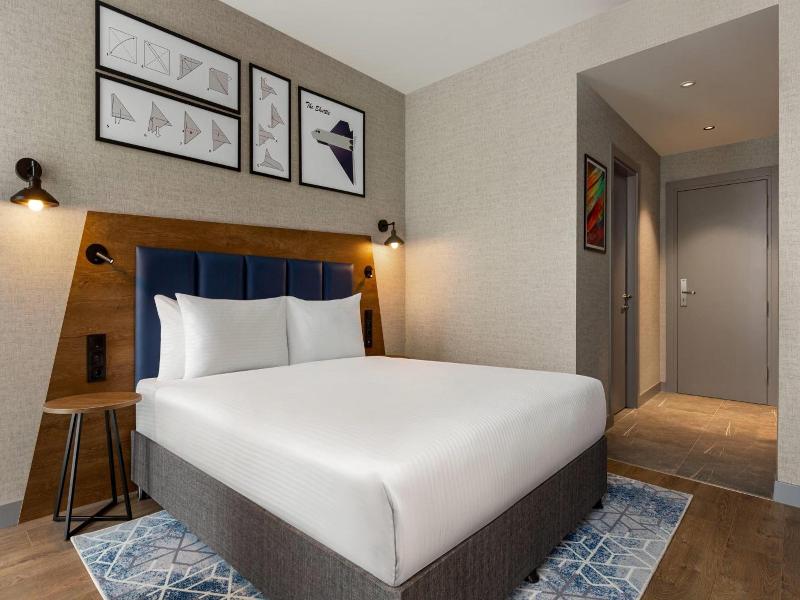 Ramada Encore By Wyndham Istanbul Arnavutkoy image