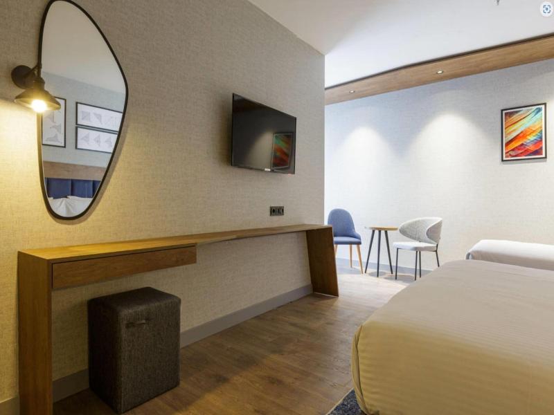 Ramada Encore By Wyndham Istanbul Arnavutkoy image