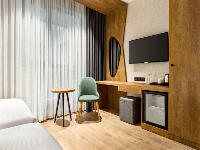 Ramada Encore By Wyndham Istanbul Arnavutkoy image