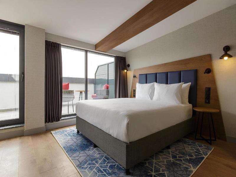 Ramada Encore By Wyndham Istanbul Arnavutkoy image