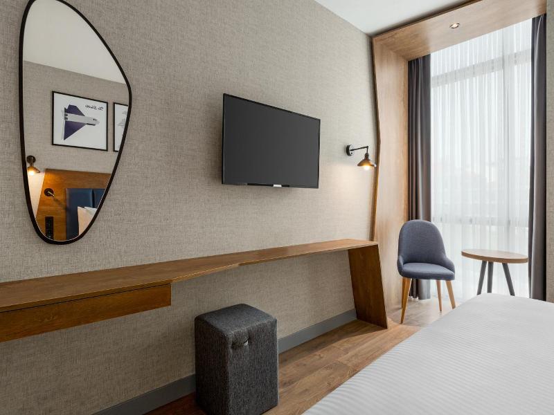 Ramada Encore By Wyndham Istanbul Arnavutkoy image
