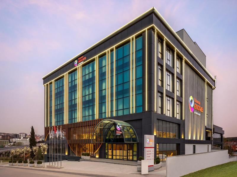 Ramada Encore By Wyndham Istanbul Arnavutkoy image
