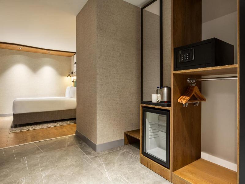 Ramada Encore By Wyndham Istanbul Arnavutkoy image