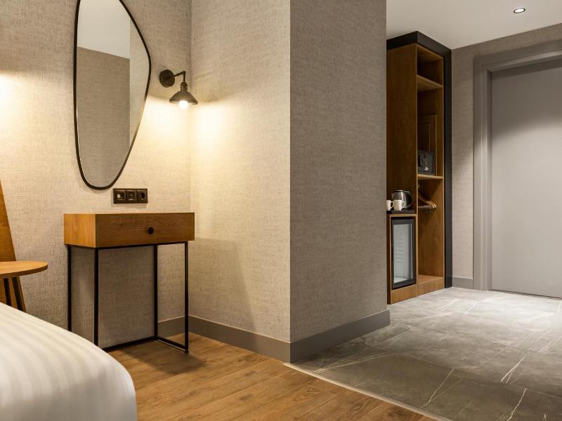 Ramada Encore By Wyndham Istanbul Arnavutkoy image