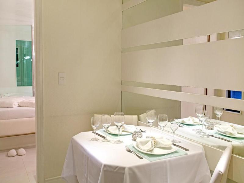 Bambina Hotel -adultos Somente image