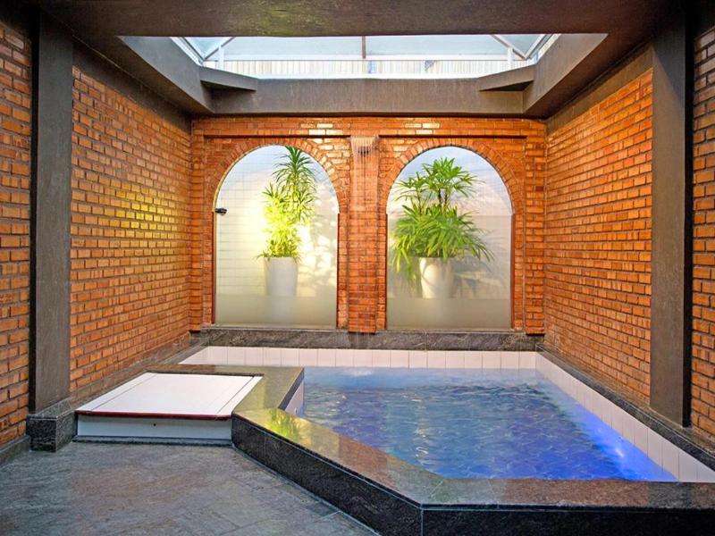 Bambina Hotel -adultos Somente image