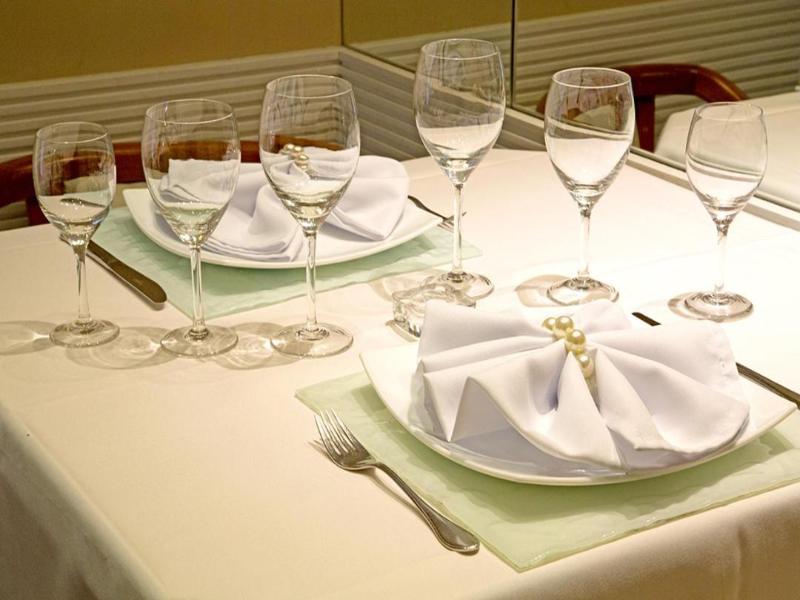 Bambina Hotel -adultos Somente image