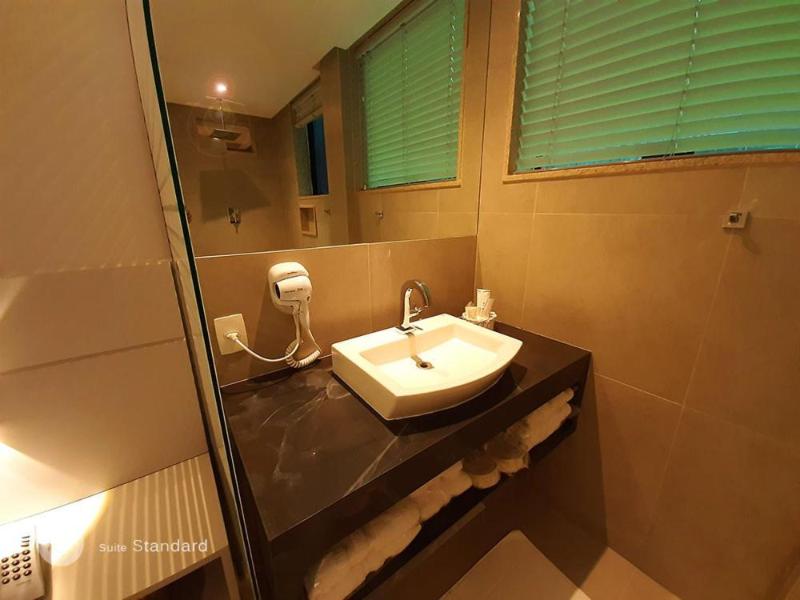 Bambina Hotel -adultos Somente image