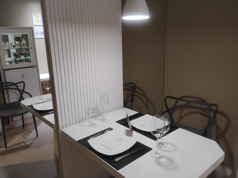Bambina Hotel -adultos Somente image